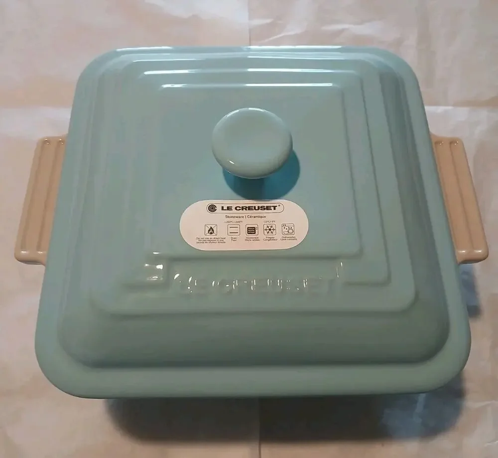 Le Creuset Seconds Stoneware 23cm/3L Square Casserole Dish with Lid, Sky Blue